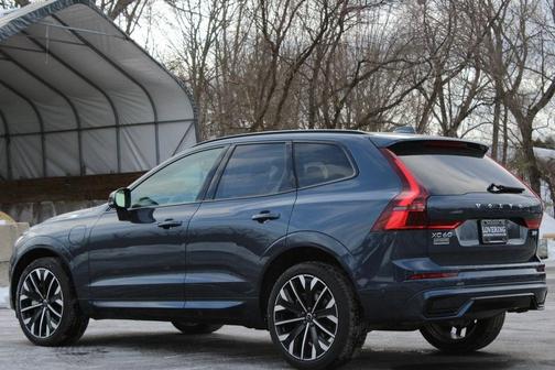 2026 Volvo XC60 Plug-In Hybrid T8 Ultra