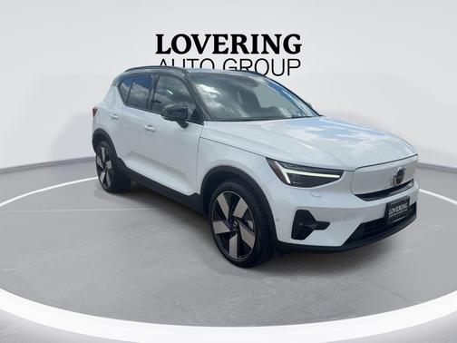 Crystal White Metallic 2023 Volvo XC40 Recharge Pure Electric Twin Ultimate
