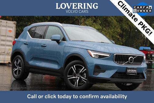 2025 Volvo XC40 B5 Core Bright Theme