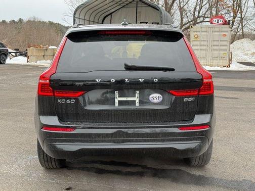 2023 Volvo XC60 B5 Core