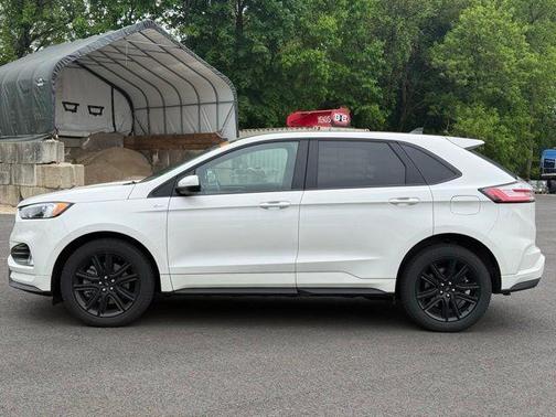 Star White 2024 Ford Edge ST Line