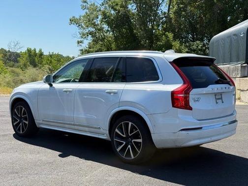 2024 Volvo XC90 B6 Ultimate Bright Theme 7-Seater