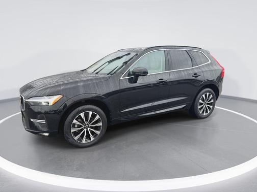 Onyx Black Metallic 2023 Volvo XC60 B5 Core