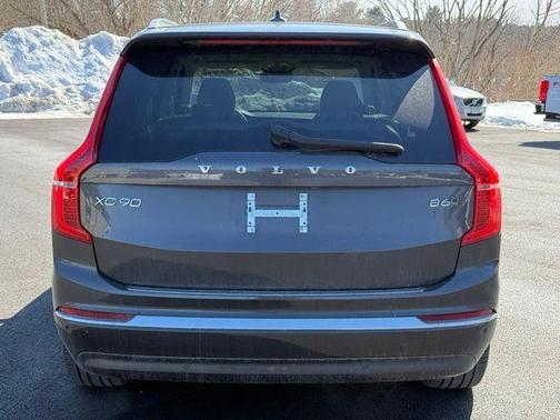 2023 Volvo XC90 B6 Plus 6-Seater