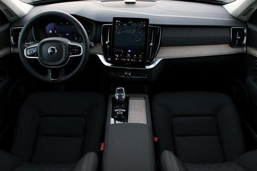 2026 Volvo XC90 Plug-In Hybrid T8 Core