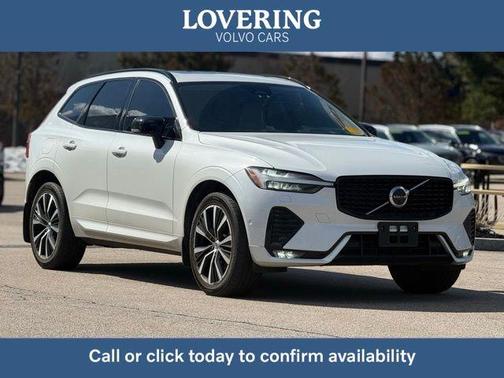 2023 Volvo XC60 B5 Plus Dark Theme