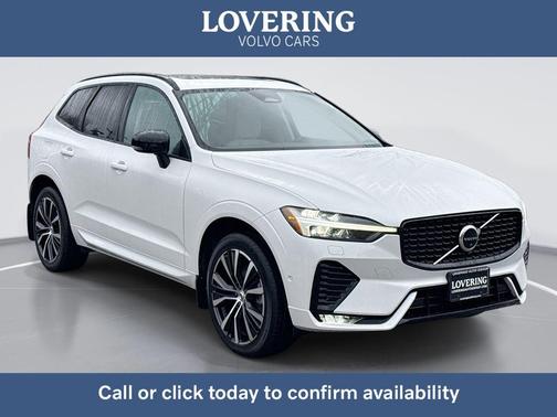 Crystal White Metallic 2023 Volvo XC60 B5 Plus Dark Theme