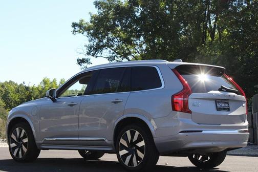 2024 Volvo XC90 Recharge Plug-In Hybrid T8 Plus Bright Theme 7 Passenger