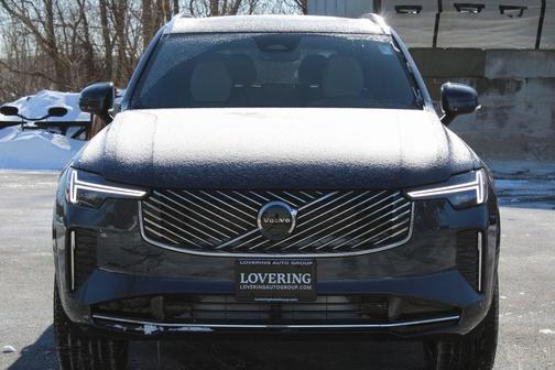 2026 Volvo XC90 B5 Core