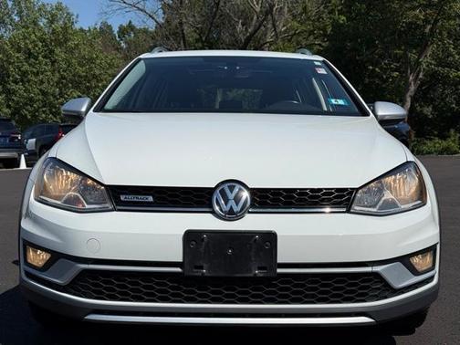 2017 Volkswagen Golf Alltrack TSI SE