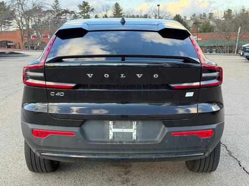 2023 Volvo C40 Recharge Pure Electric Twin Plus