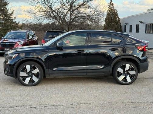 2023 Volvo C40 Recharge Pure Electric Twin Plus