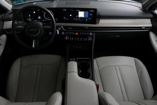 2024 Hyundai SONATA Hybrid Limited