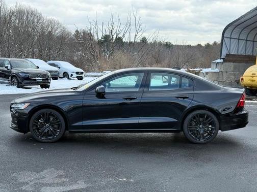 2024 Volvo S60 B5 Plus Black Edition