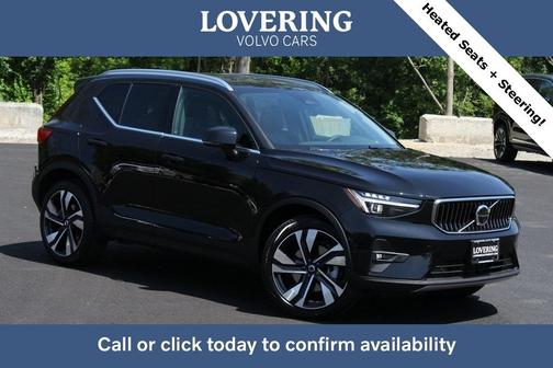 2025 Volvo XC40 B5 Plus Bright Theme