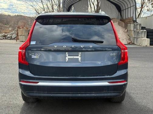 2024 Volvo XC90 B5 Core Bright Theme