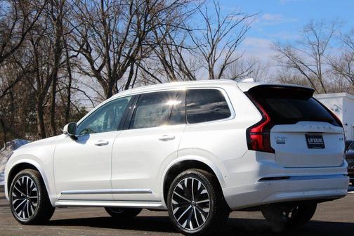 2026 Volvo XC90 B6 Ultra 7-Seater