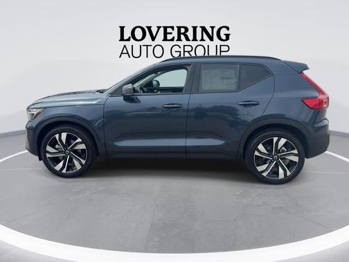Denim Blue 2026 Volvo XC40 B5 Ultra