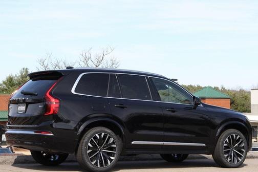 2025 Volvo XC90 B6 Ultra