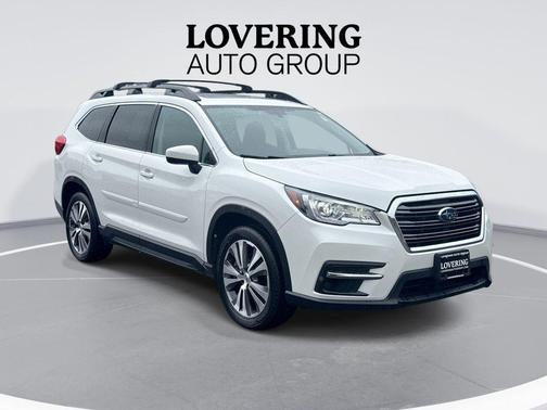 Crystal White Pearl 2021 Subaru Ascent Premium 7-Passenger