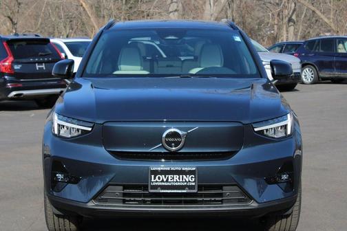 2026 Volvo EX40 Twin Motor Plus