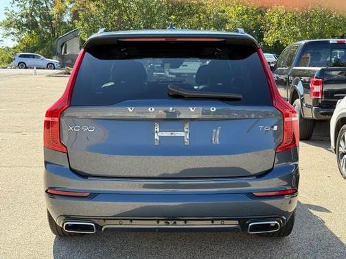 2021 Volvo XC90 T6 R-Design 7 Passenger
