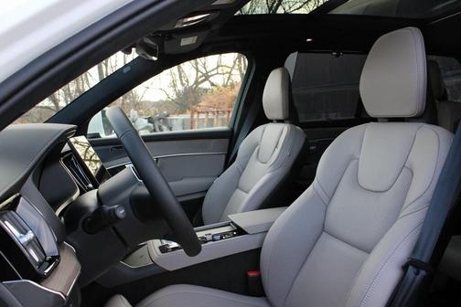 2026 Volvo XC90 B6 Ultra 6-Seater