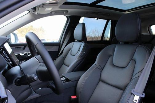 2026 Volvo XC90 B6 Ultra 7-Seater