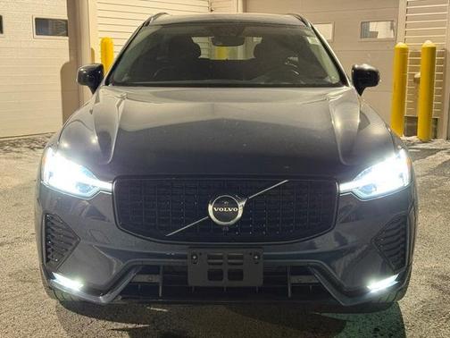 2024 Volvo XC60 B5 Core