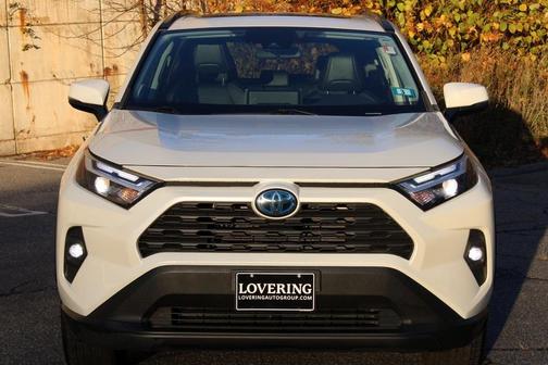 2022 Toyota RAV4 Hybrid XLE Premium