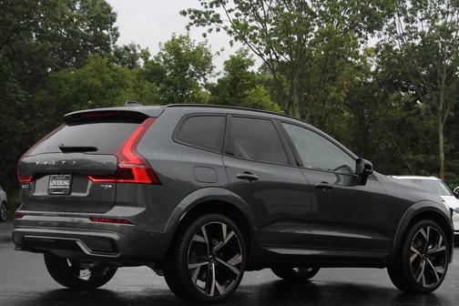 2026 Volvo XC60 Plug-In Hybrid T8 Ultra
