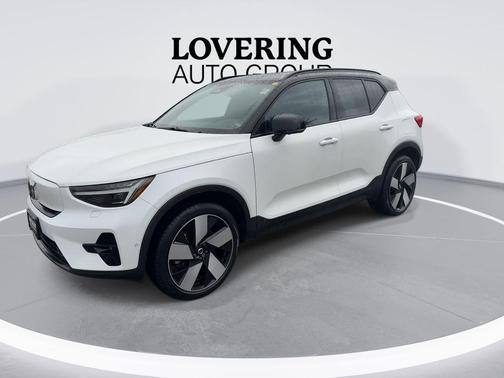 Crystal White Metallic 2023 Volvo XC40 Recharge Pure Electric Twin Ultimate