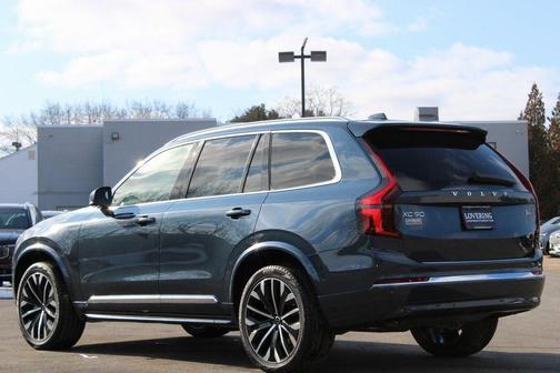 2026 Volvo XC90 B6 Plus 7-Seater