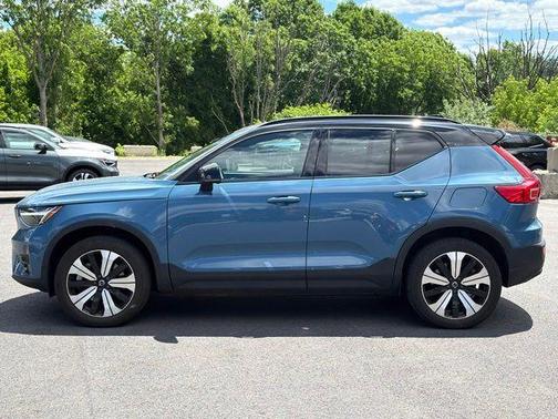 Fjord Blue Metallic 2023 Volvo XC40 Recharge Pure Electric Twin Plus
