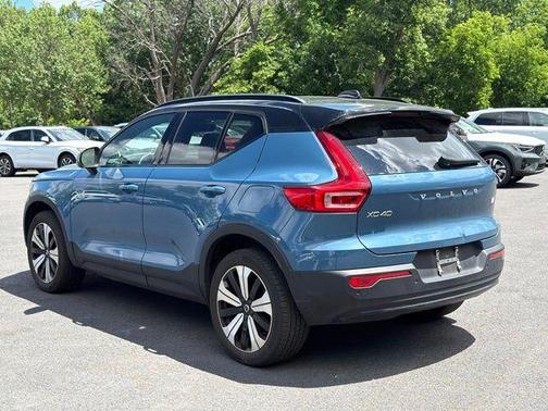 Fjord Blue Metallic 2023 Volvo XC40 Recharge Pure Electric Twin Plus