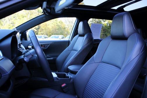 2022 Toyota RAV4 Hybrid XSE