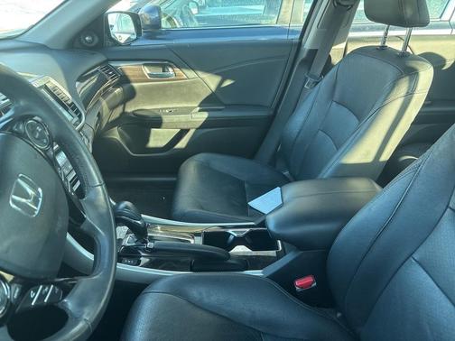 2017 Honda Accord Touring