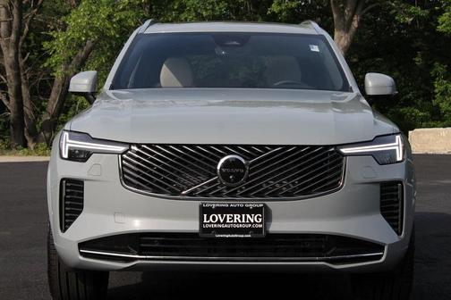 2025 Volvo XC90 B6 Plus 7-Seater