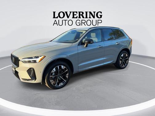 Gray 2027 Volvo XC60 B5 PLUS