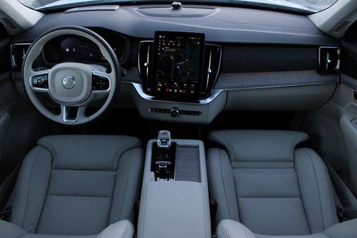 2026 Volvo XC90 B6 Ultra 7-Seater