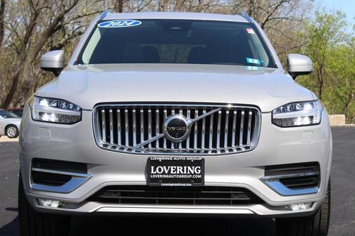 2024 Volvo XC90 B5 Plus Bright Theme
