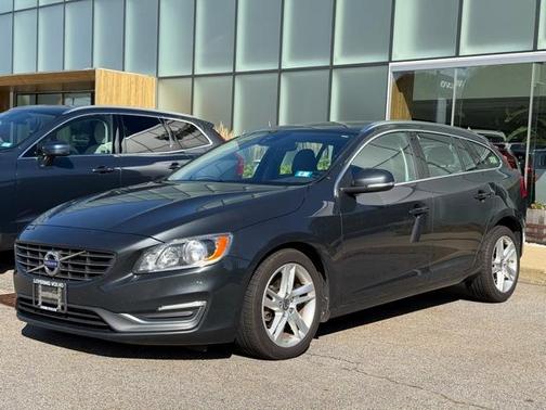 2015 Volvo V60 T5 Premier