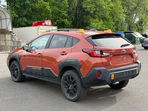 Sun Blaze Pearl 2024 Subaru Crosstrek Wilderness