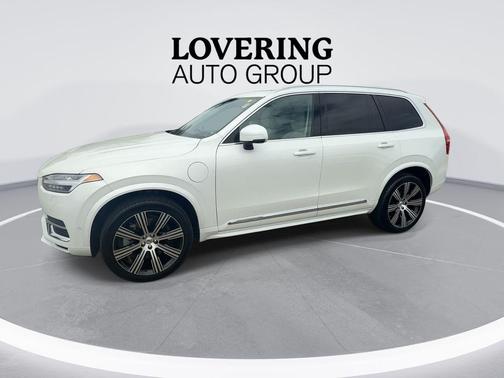 Crystal White Metallic 2024 Volvo XC90 Recharge Plug-In Hybrid T8 Ultimate Bright Theme 7-Seater