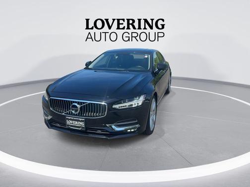 Onyx Black Metallic 2017 Volvo S90 T6 Inscription