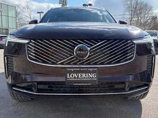 2026 Volvo XC90 B5 Plus 7-Seater