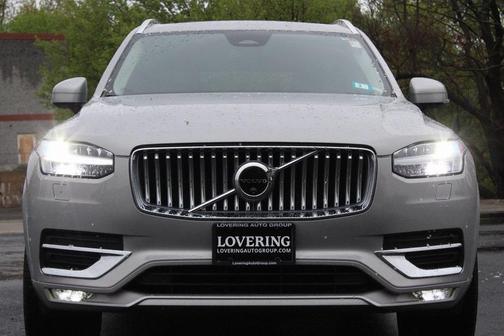 2024 Volvo XC90 B5 Plus Bright Theme