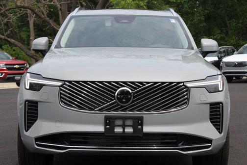 2025 Volvo XC90 Plug-In Hybrid T8 Ultra 7-Seater