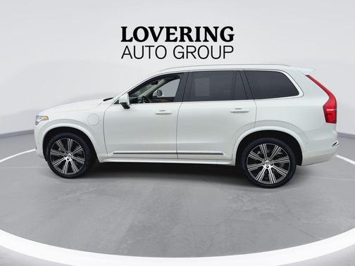 Crystal White Metallic 2025 Volvo XC90 Plug-In Hybrid T8 Plus 7-Seater