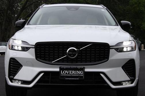 2025 Volvo XC60 B5 Plus